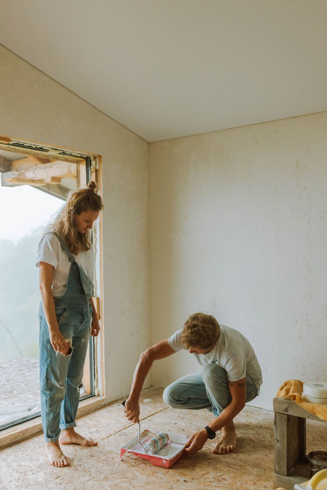 Couple renovating their home, funded by a personal loan